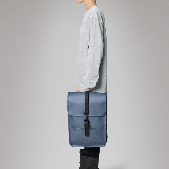 RAINS MINI WATERPROOF BACKPACK NWT  SKY BLUE - Picture 4 of 8